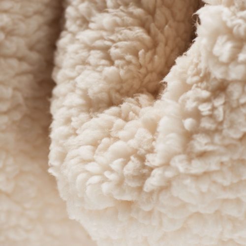 HH Super Plush Blanket Ivory Fold Detail